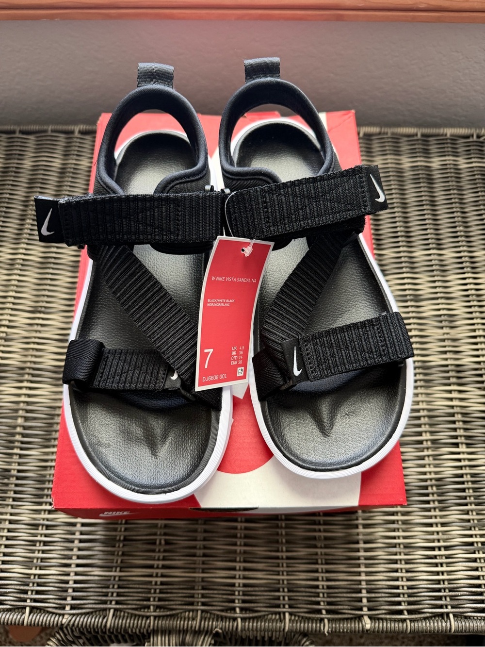 Woman’s Nike Visa Sandal